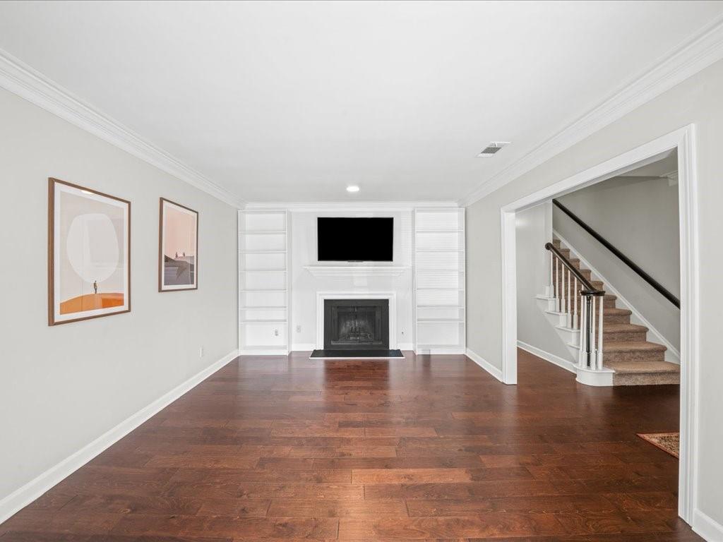 50 Mount Vernon Circle