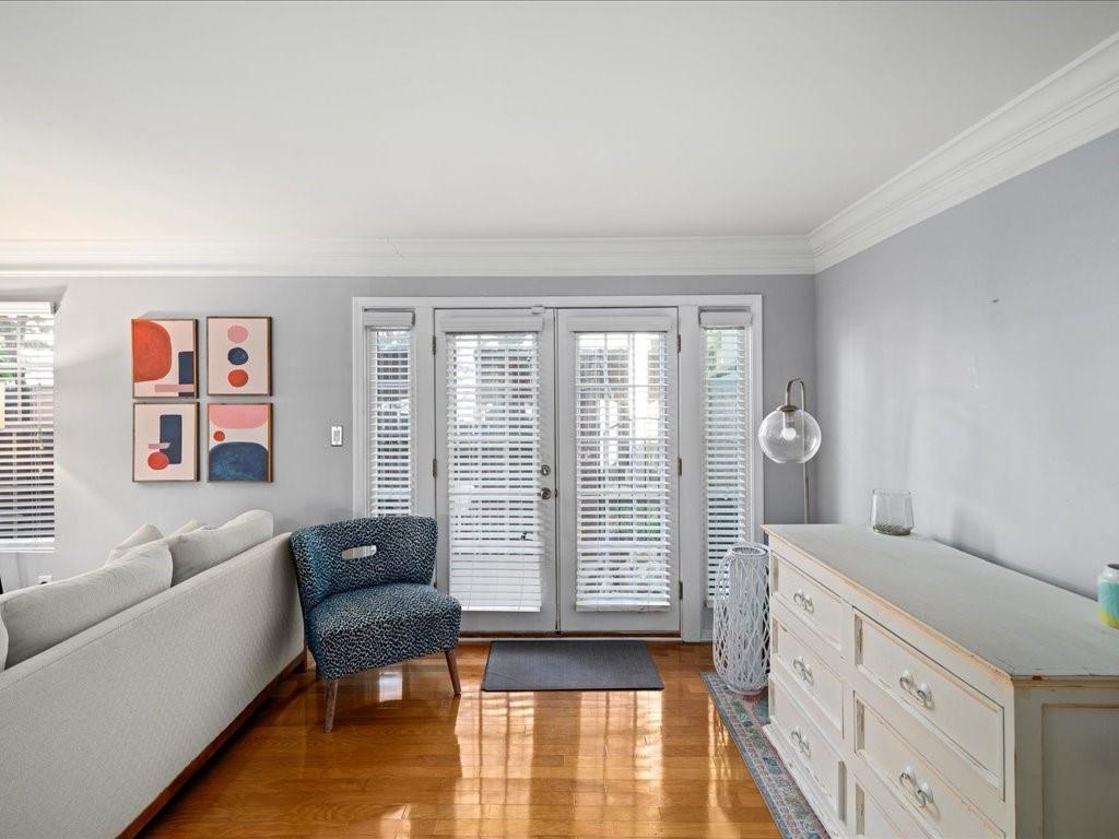 6980 Roswell Road Unit M1