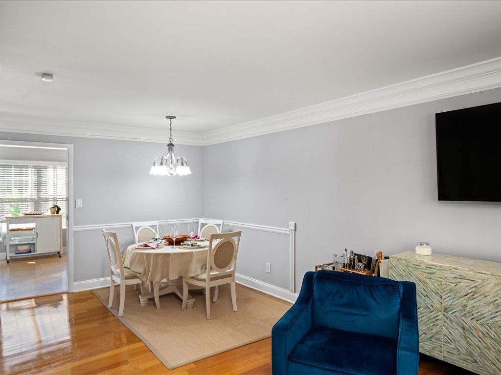 6980 Roswell Road Unit M1