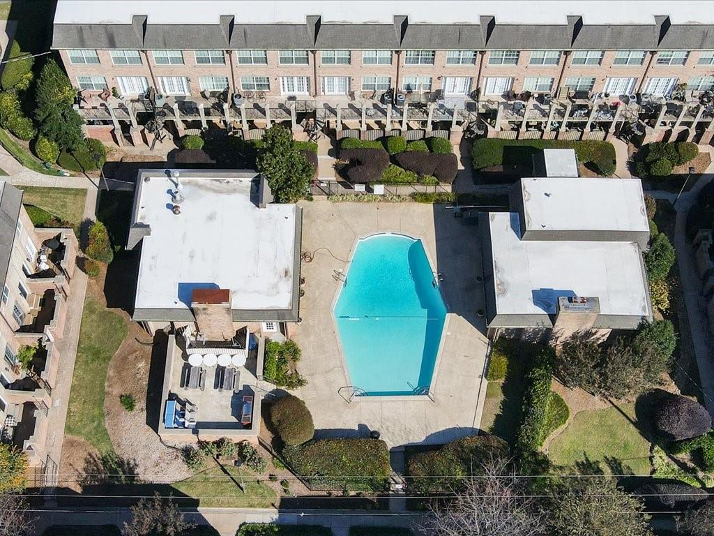 6980 Roswell Road Unit M1