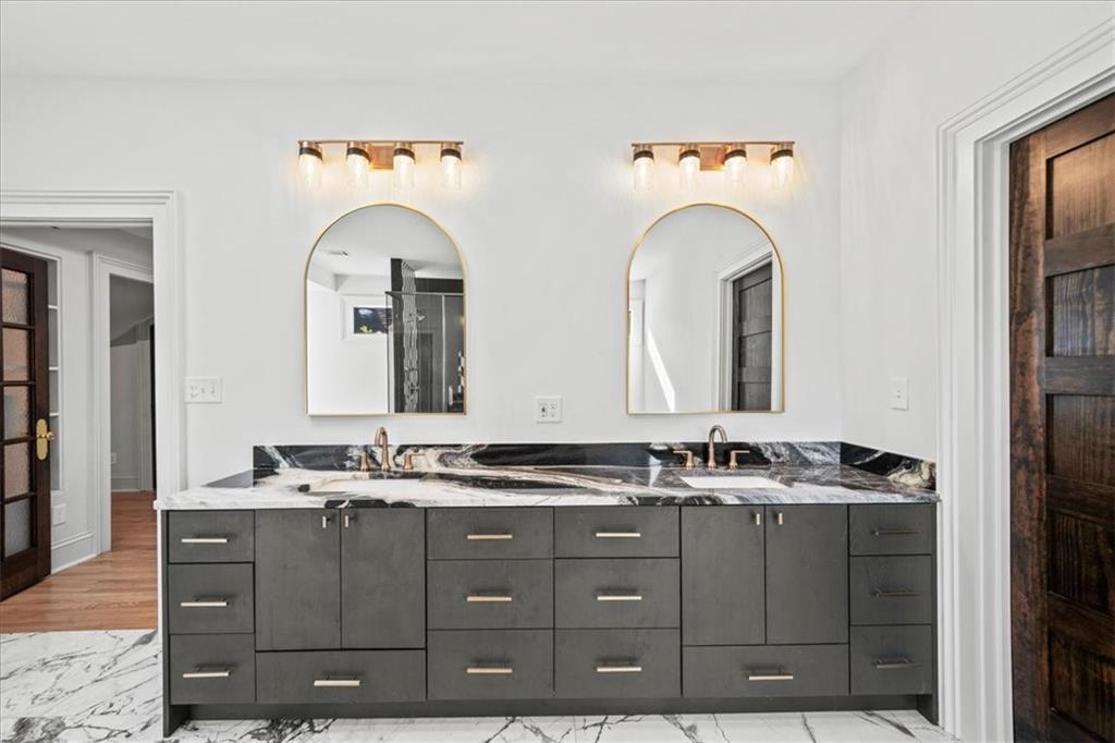 747 Myrtle Street NE