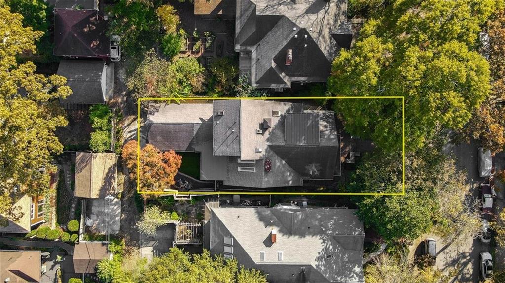 747 Myrtle Street NE