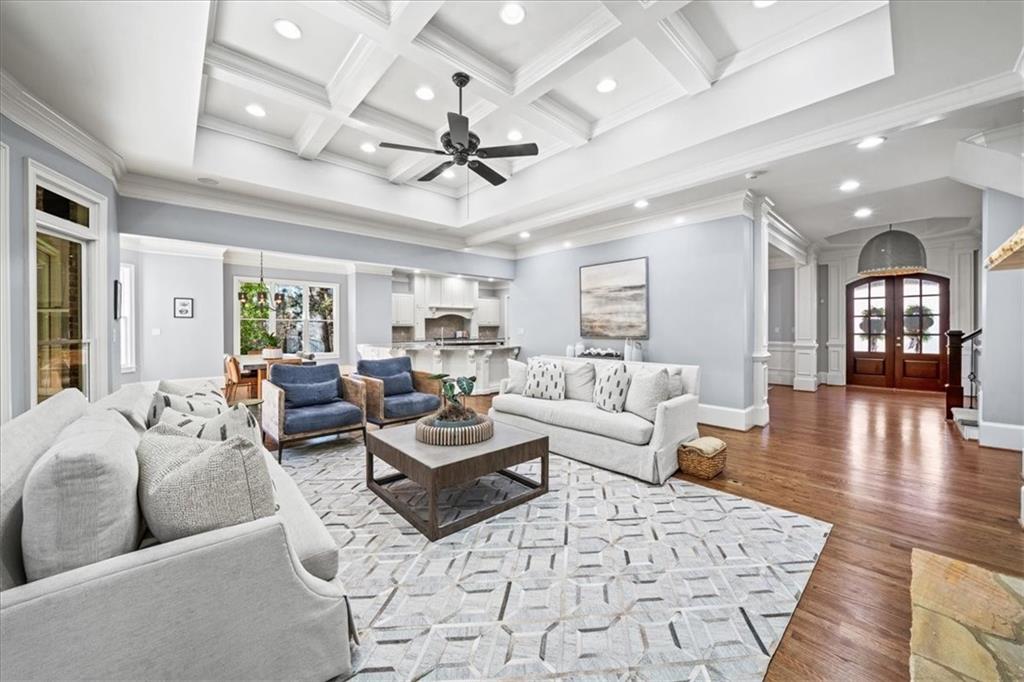 3283 Stratfield Drive NE