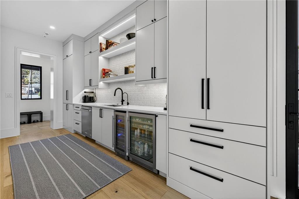 4795 Merlendale Court