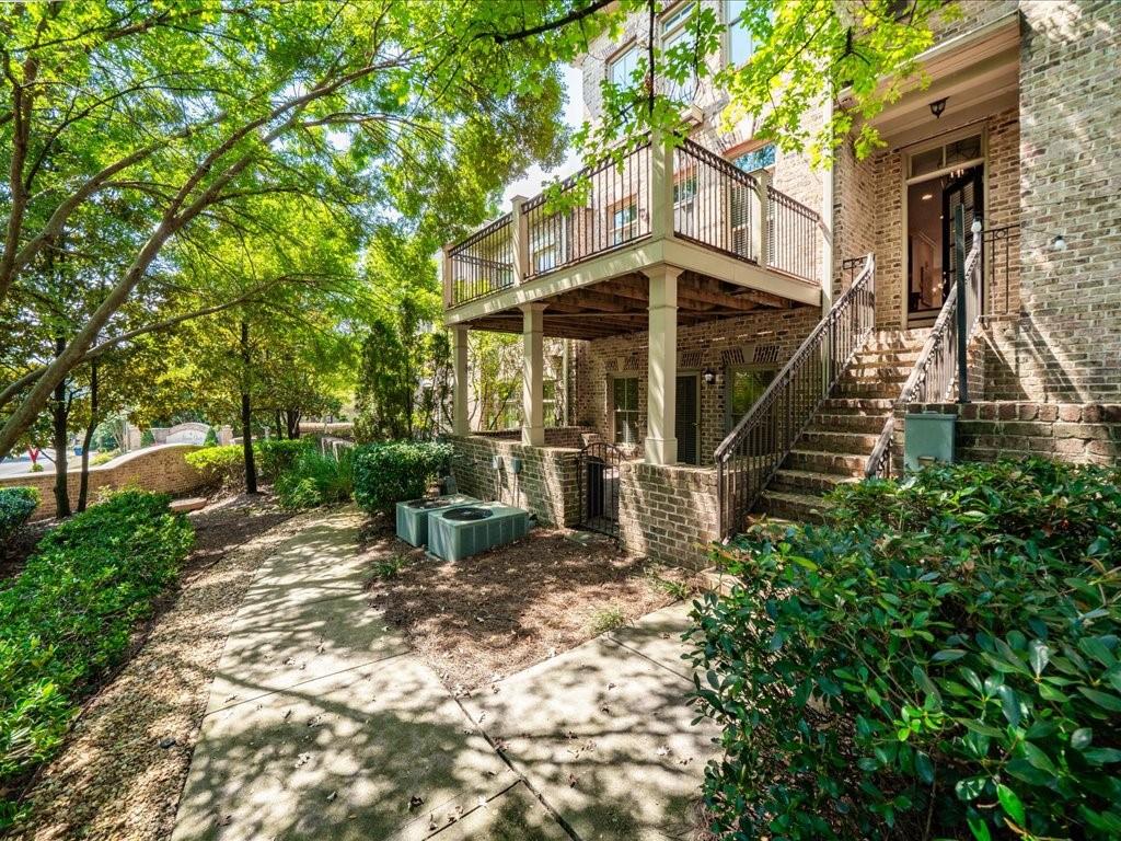 3043 Stone Gate Drive NE