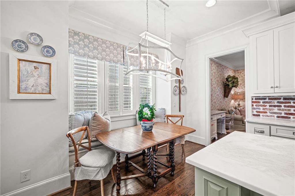 5213 Creek Walk Circle