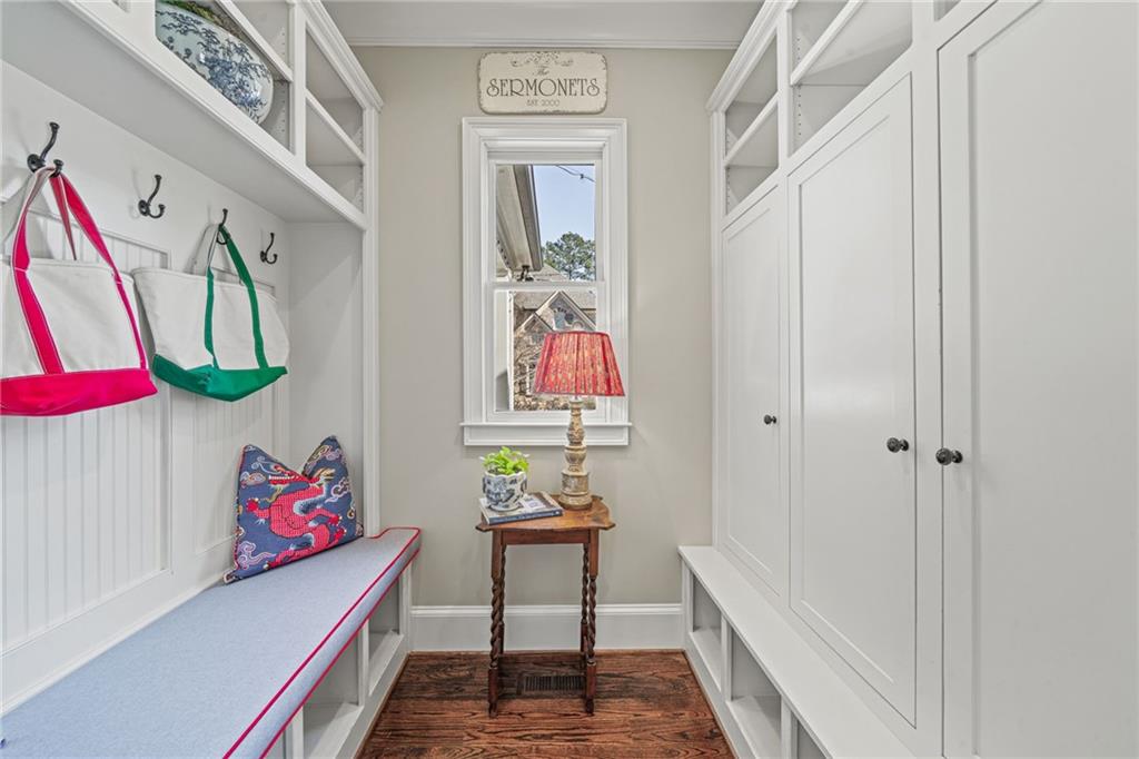 5213 Creek Walk Circle