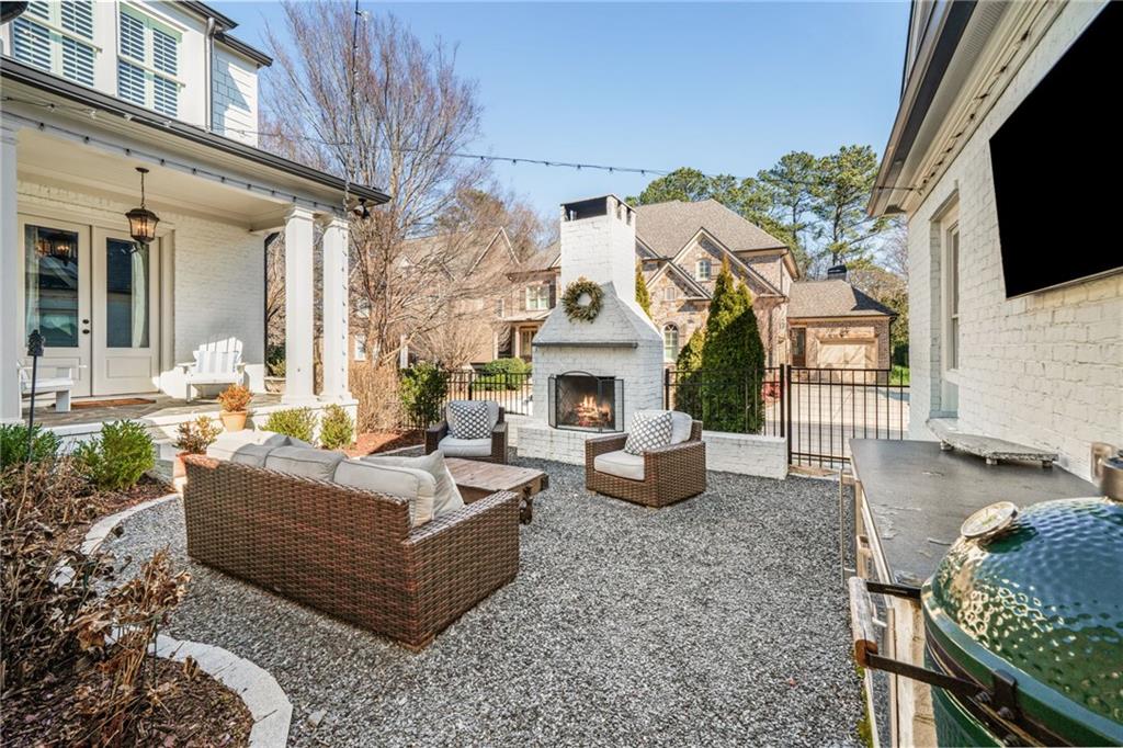 5213 Creek Walk Circle