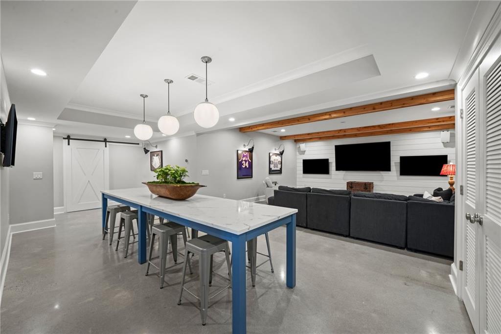 5213 Creek Walk Circle