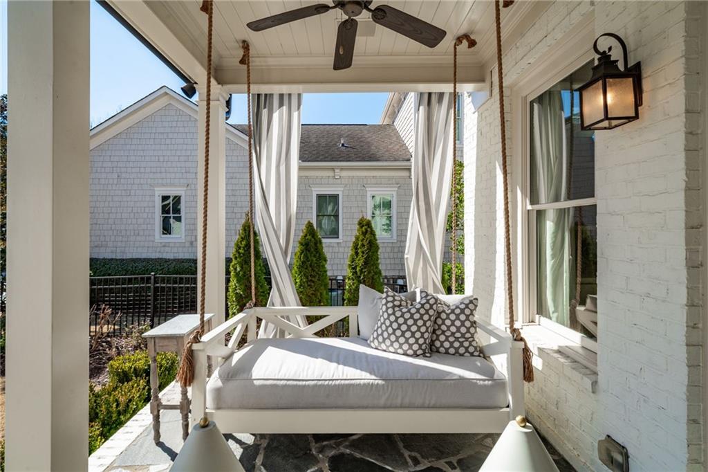 5213 Creek Walk Circle