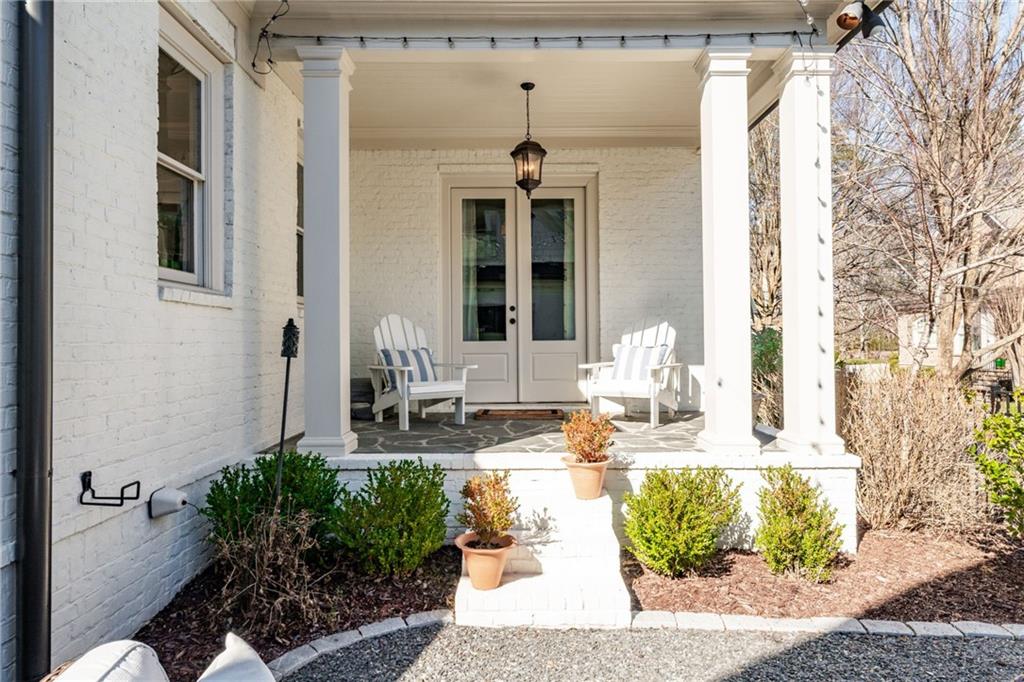 5213 Creek Walk Circle