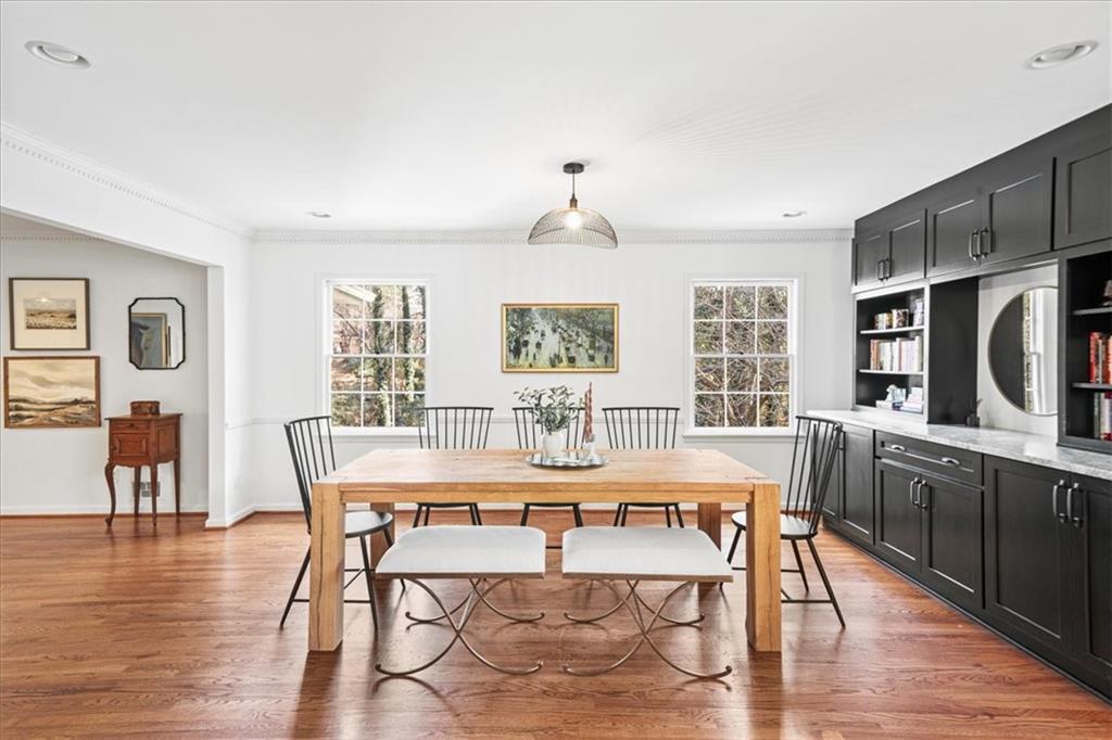 6125 Weatherly Drive