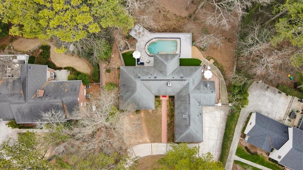 6125 Weatherly Drive