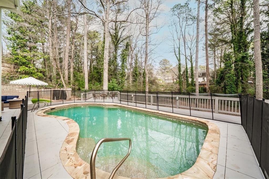 6125 Weatherly Drive