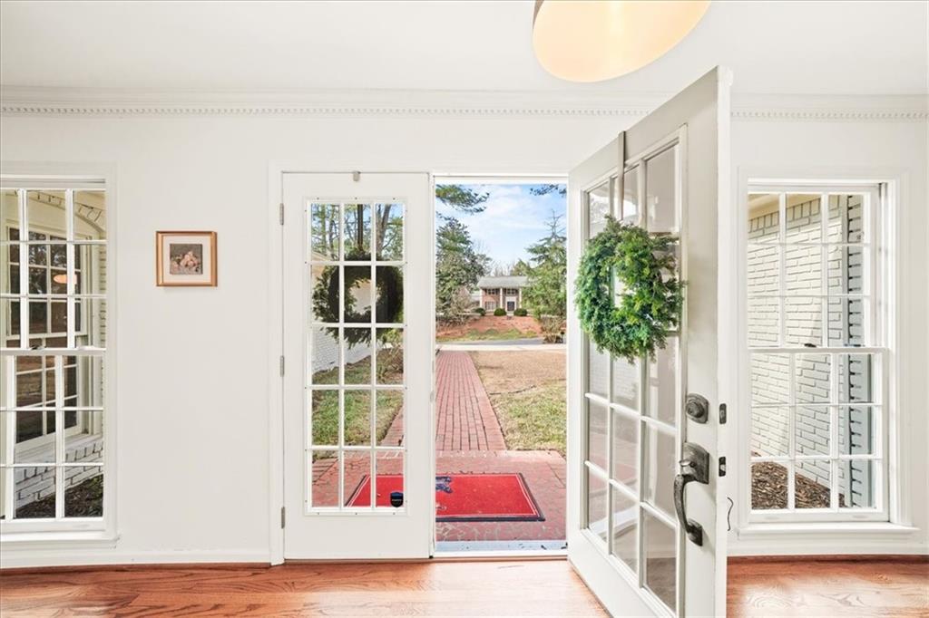 6125 Weatherly Drive