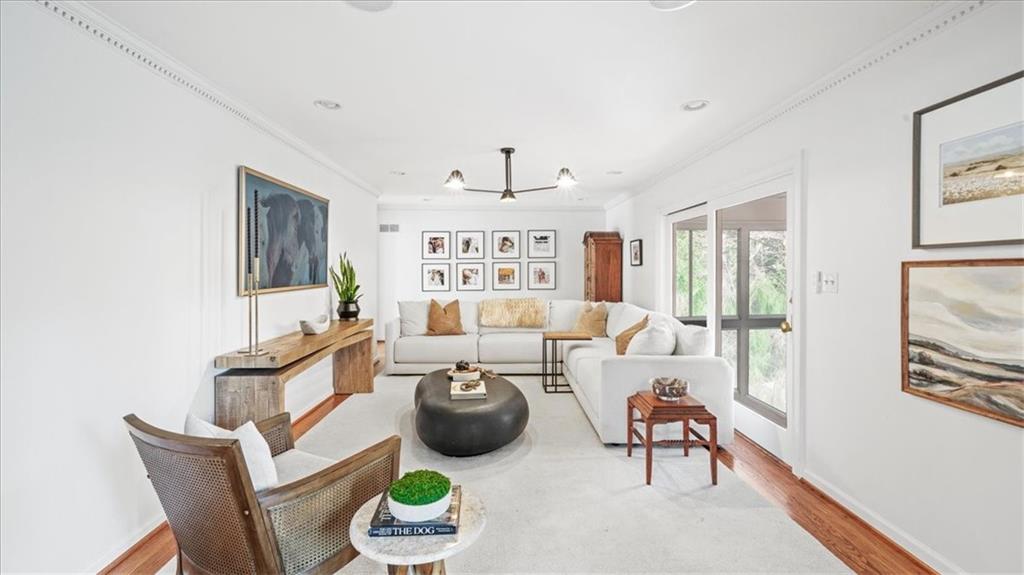 6125 Weatherly Drive