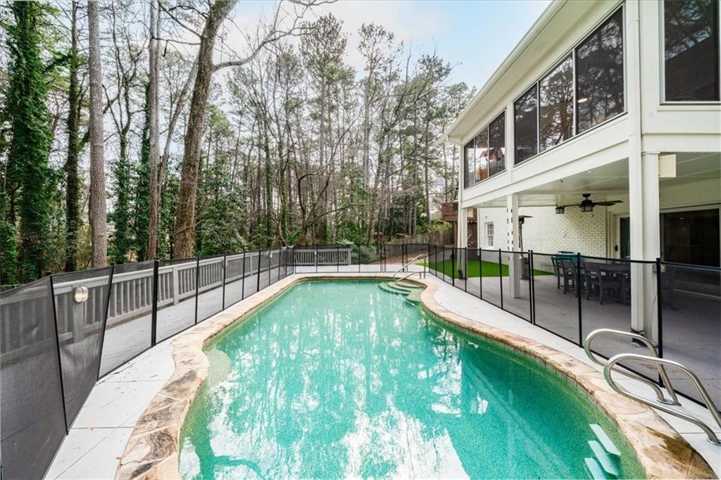 6125 Weatherly Drive