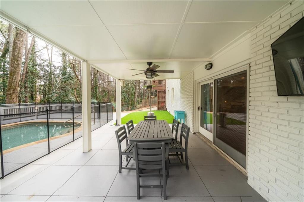 6125 Weatherly Drive