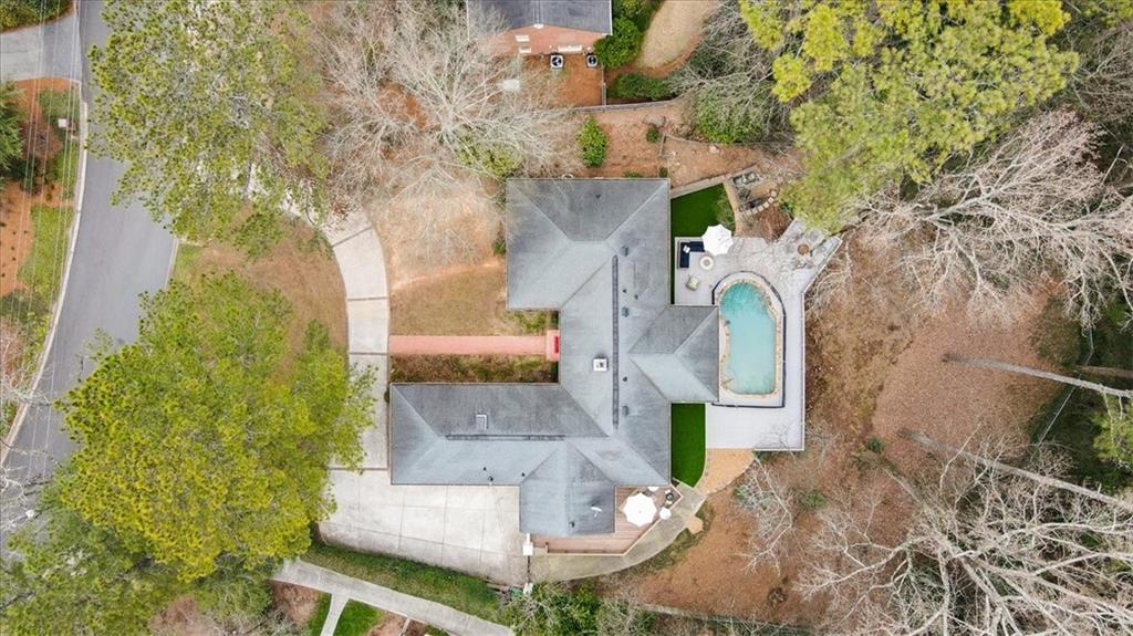 6125 Weatherly Drive