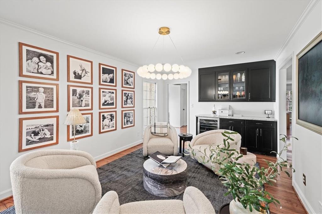 6125 Weatherly Drive