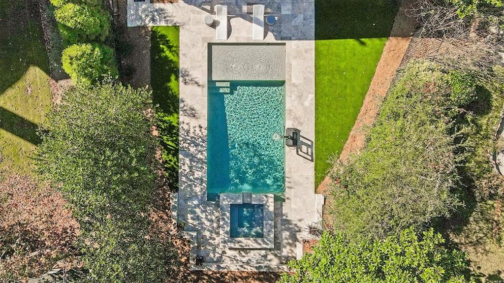 3283 Stratfield Drive NE