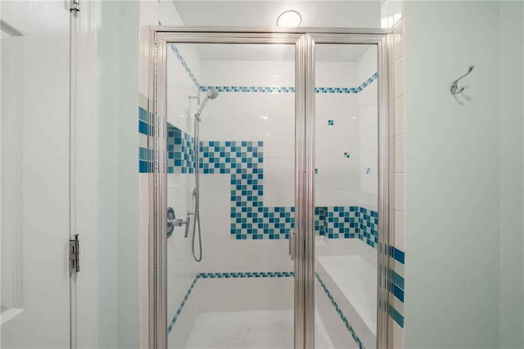 3877 Downing Lane NE