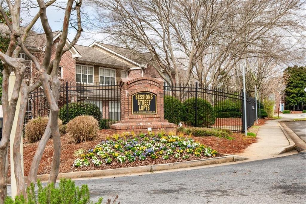 445 N Sessions Street NW Unit 505