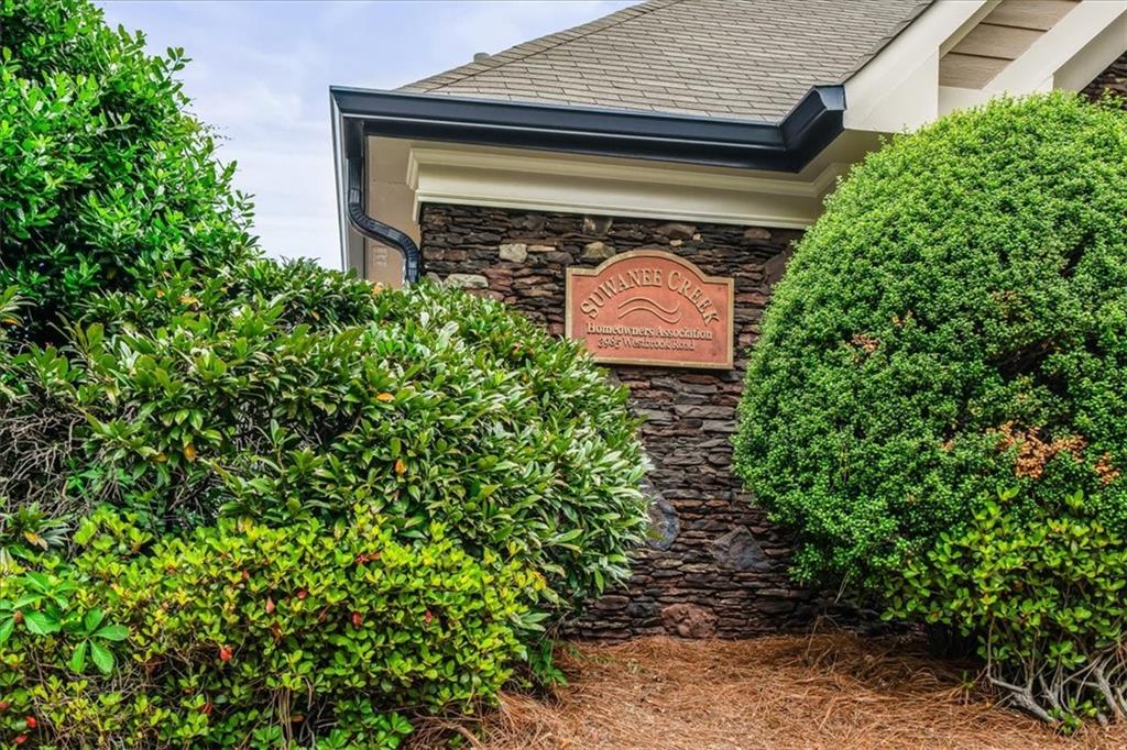 4030 Suwanee Bend Drive