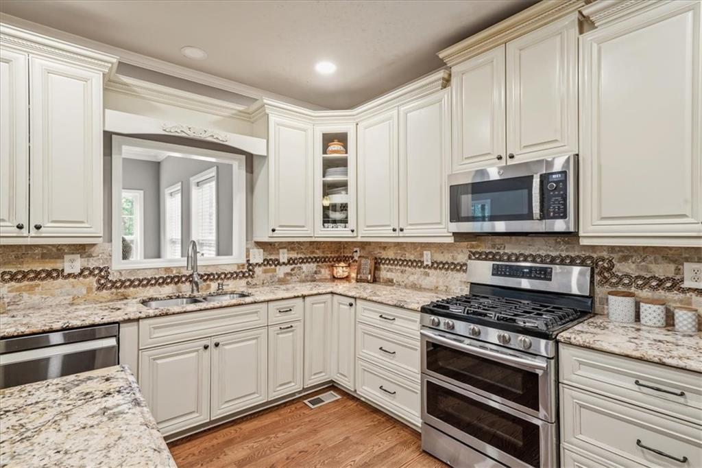 4030 Suwanee Bend Drive