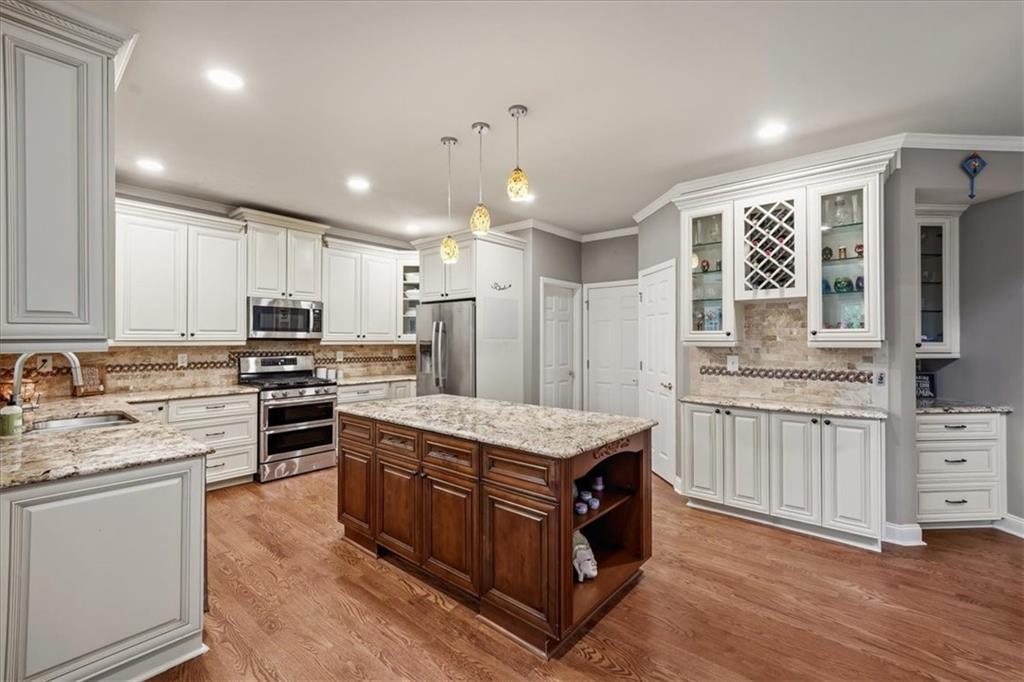 4030 Suwanee Bend Drive