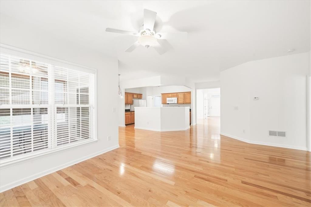 136 Churchcliff Drive