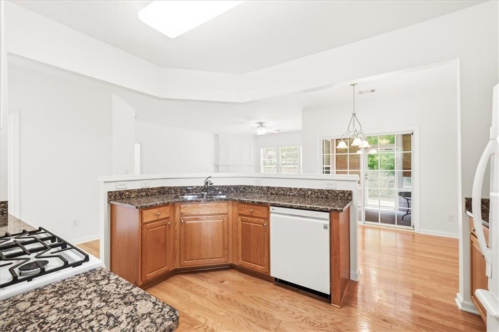 136 Churchcliff Drive