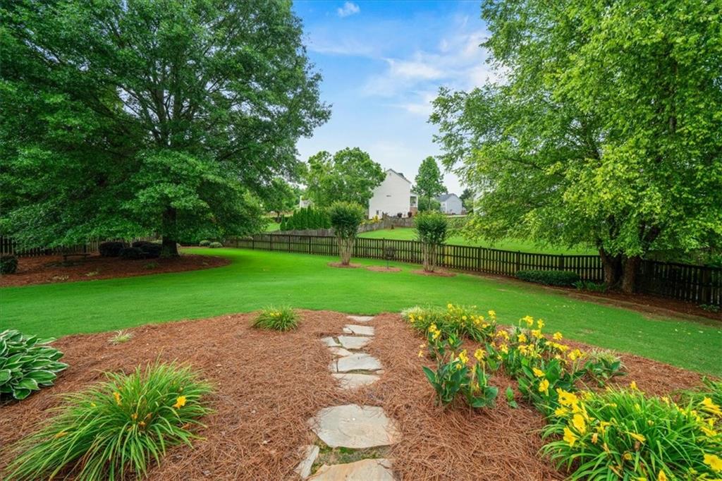 311 Meadowcrest Circle