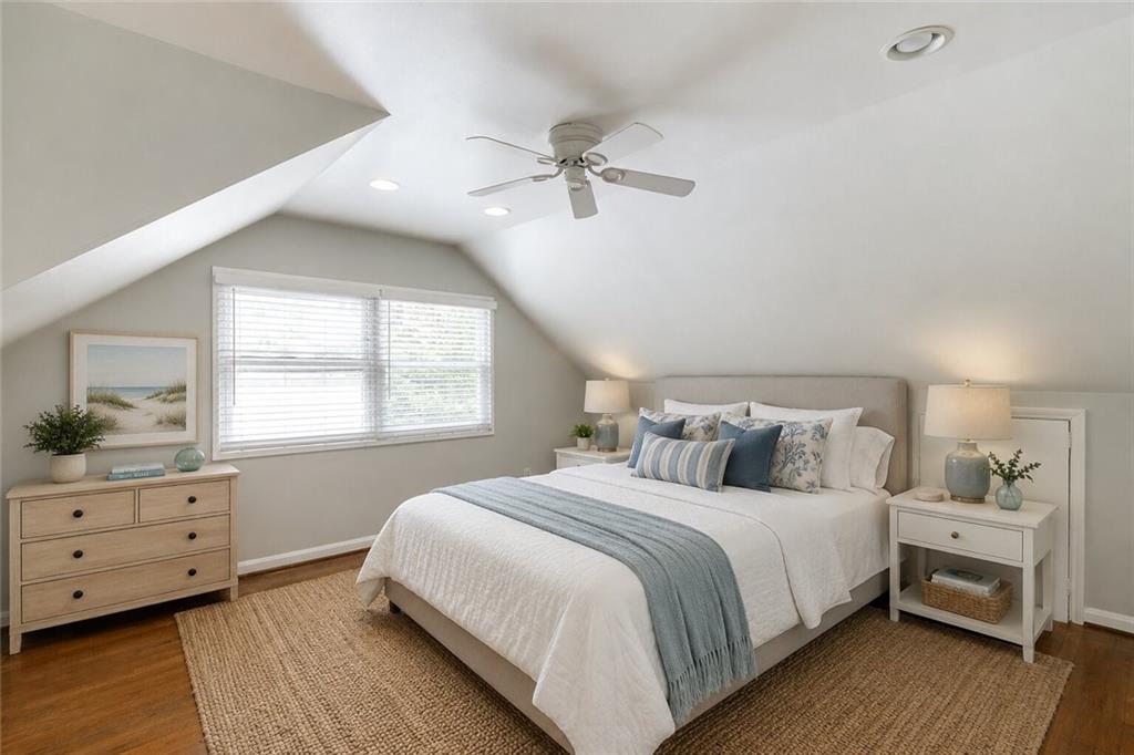 3173 Parkridge Crescent