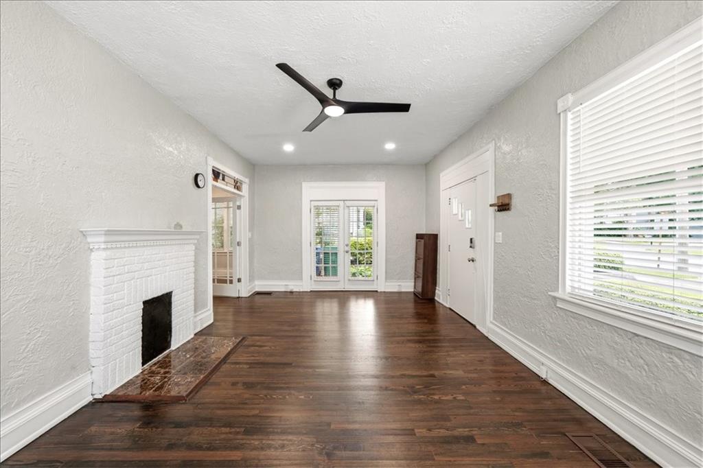 1120 Standard Drive NE