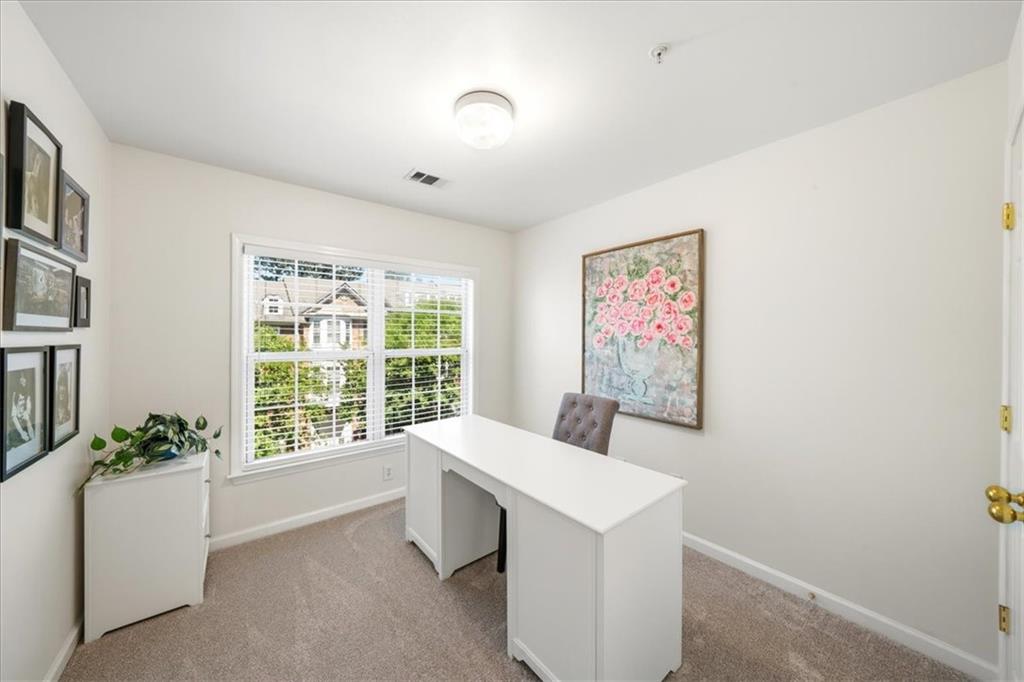 1764 Highlands View SE