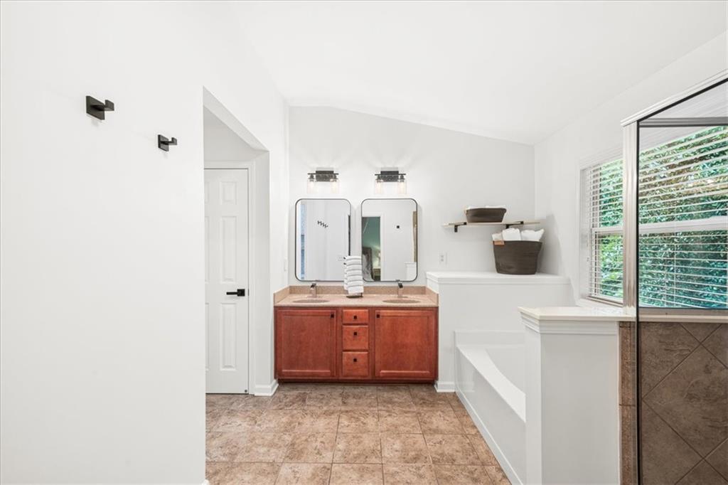 4977 Berkeley Oak Drive