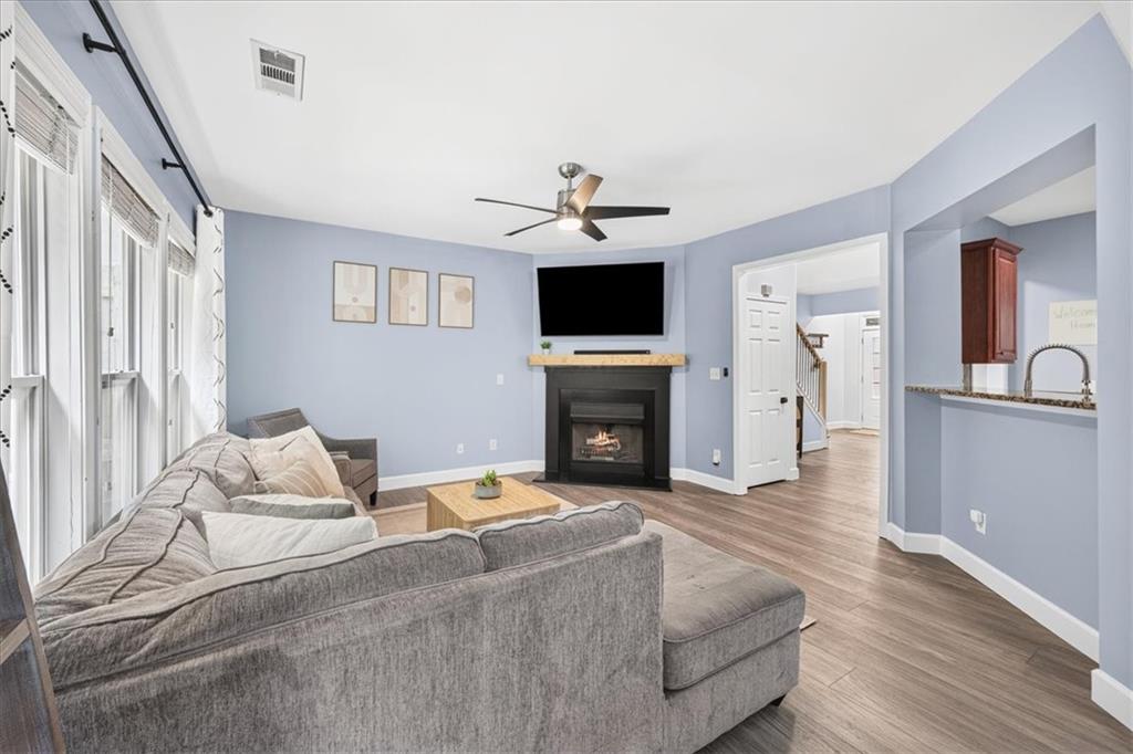 4977 Berkeley Oak Drive