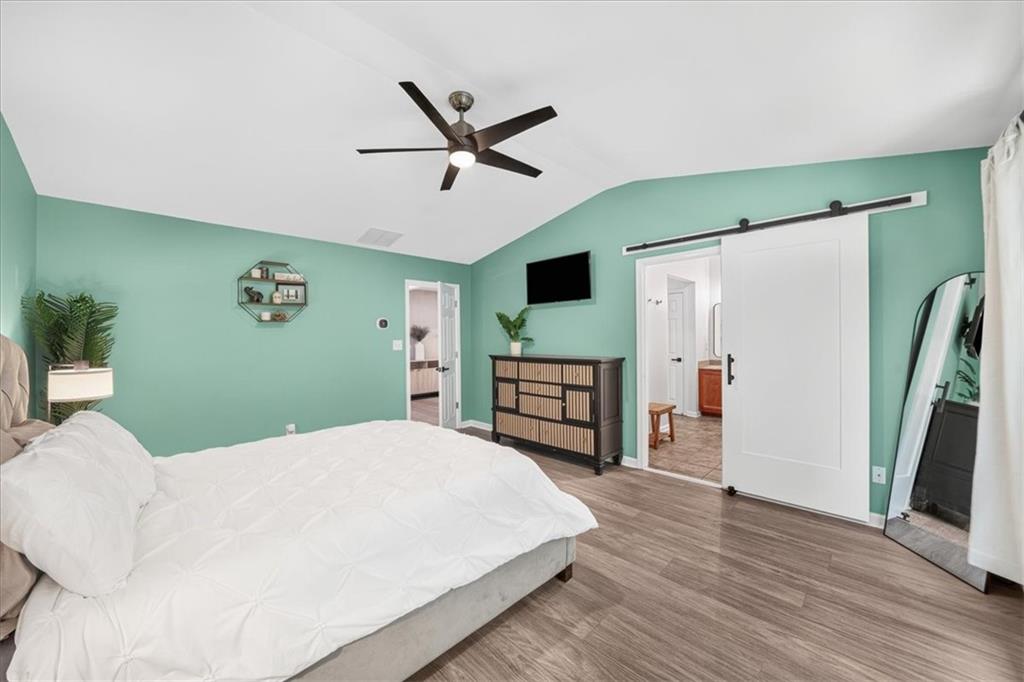 4977 Berkeley Oak Drive