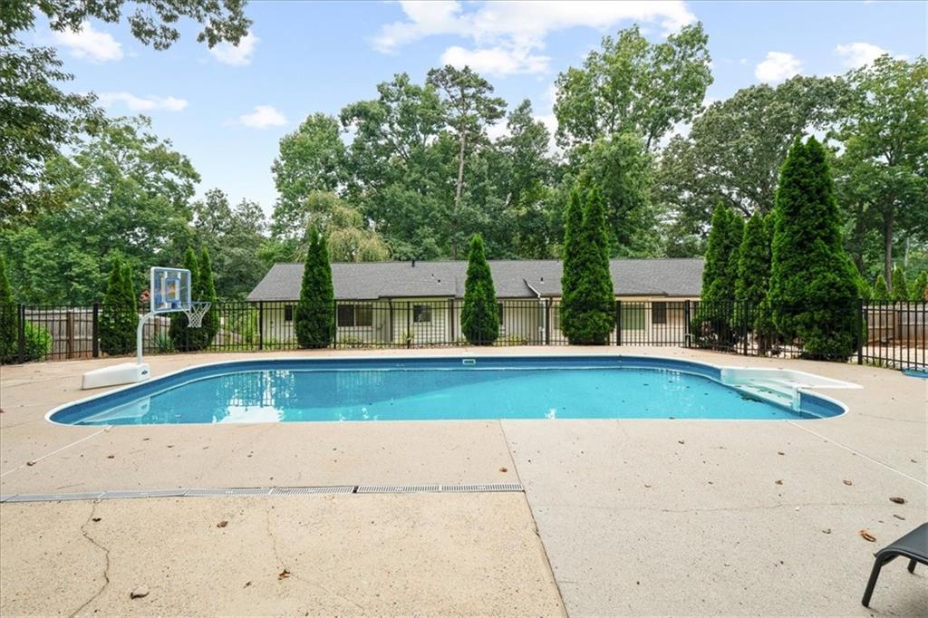 620 Spalding Drive