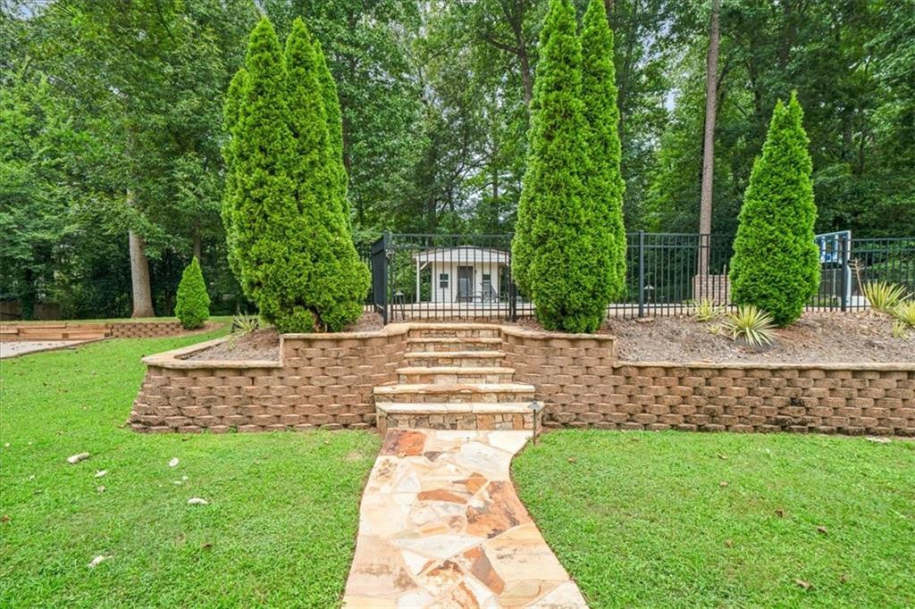 620 Spalding Drive