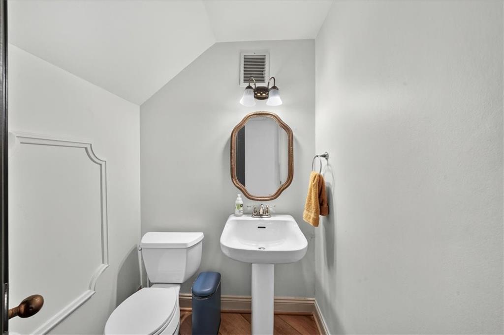 5400 Roswell Road Unit O5