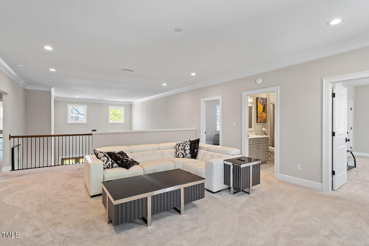 1001 Talondale Court