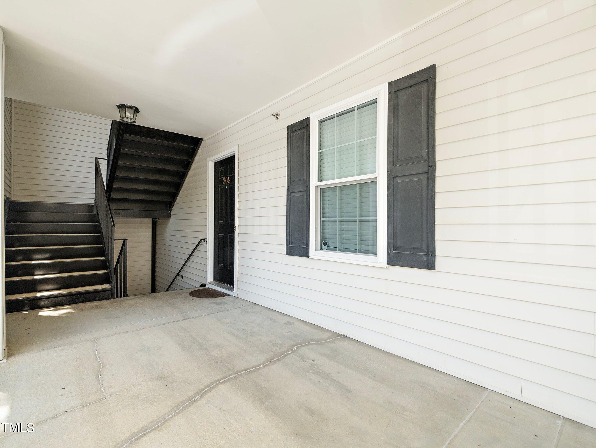 1900 Trailwood Heights Lane # 204