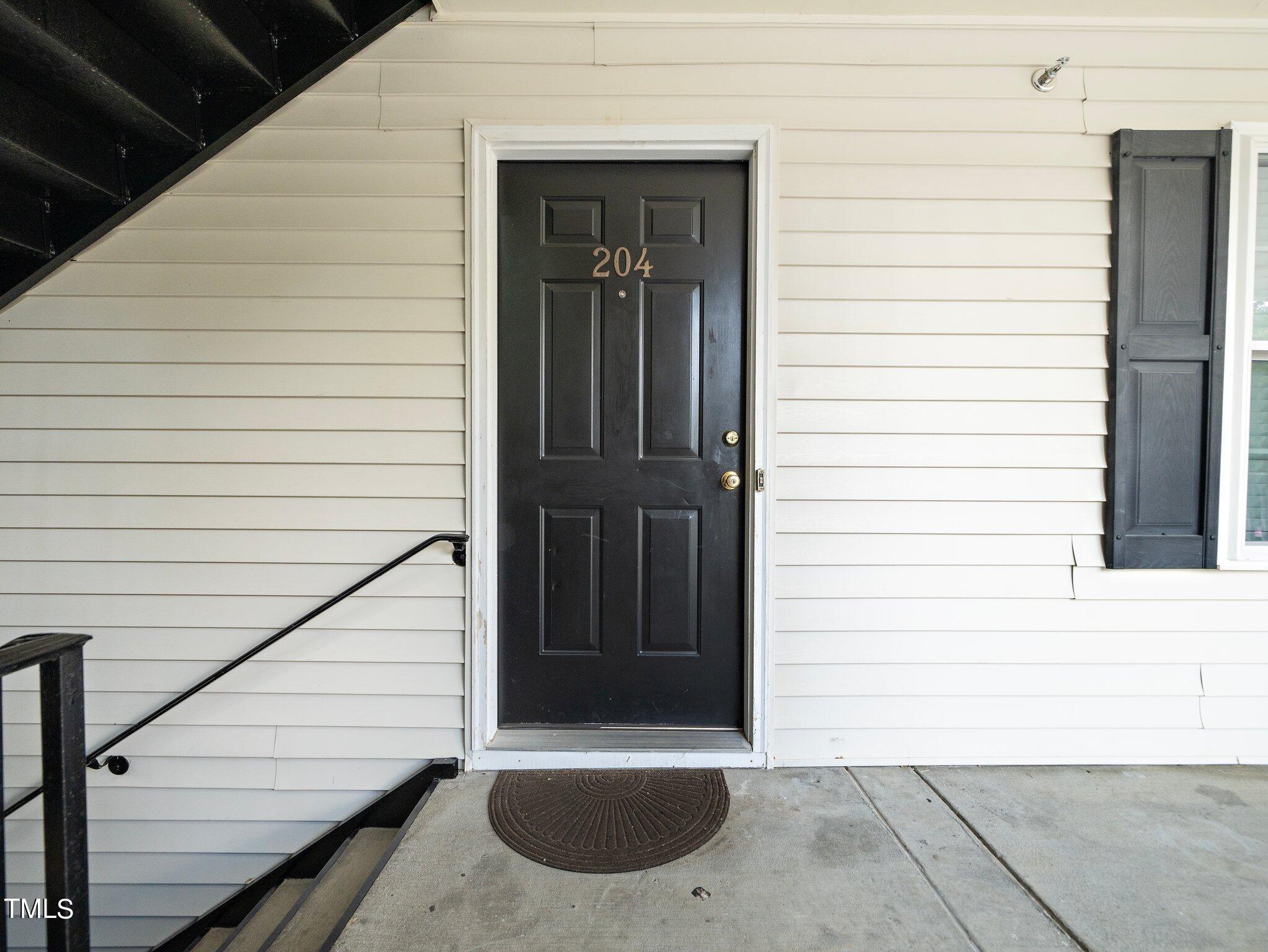 1900 Trailwood Heights Lane # 204