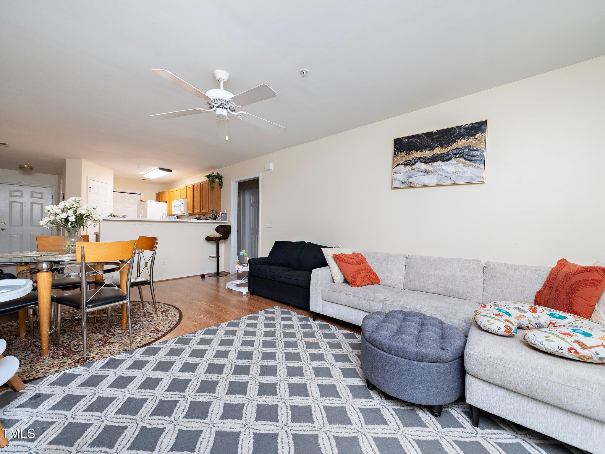 1900 Trailwood Heights Lane # 204