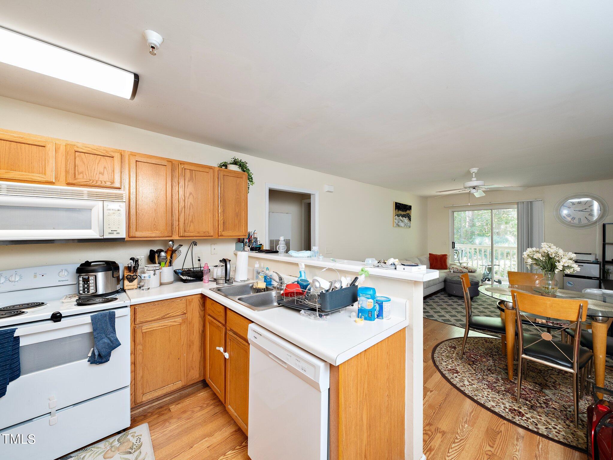 1900 Trailwood Heights Lane # 204