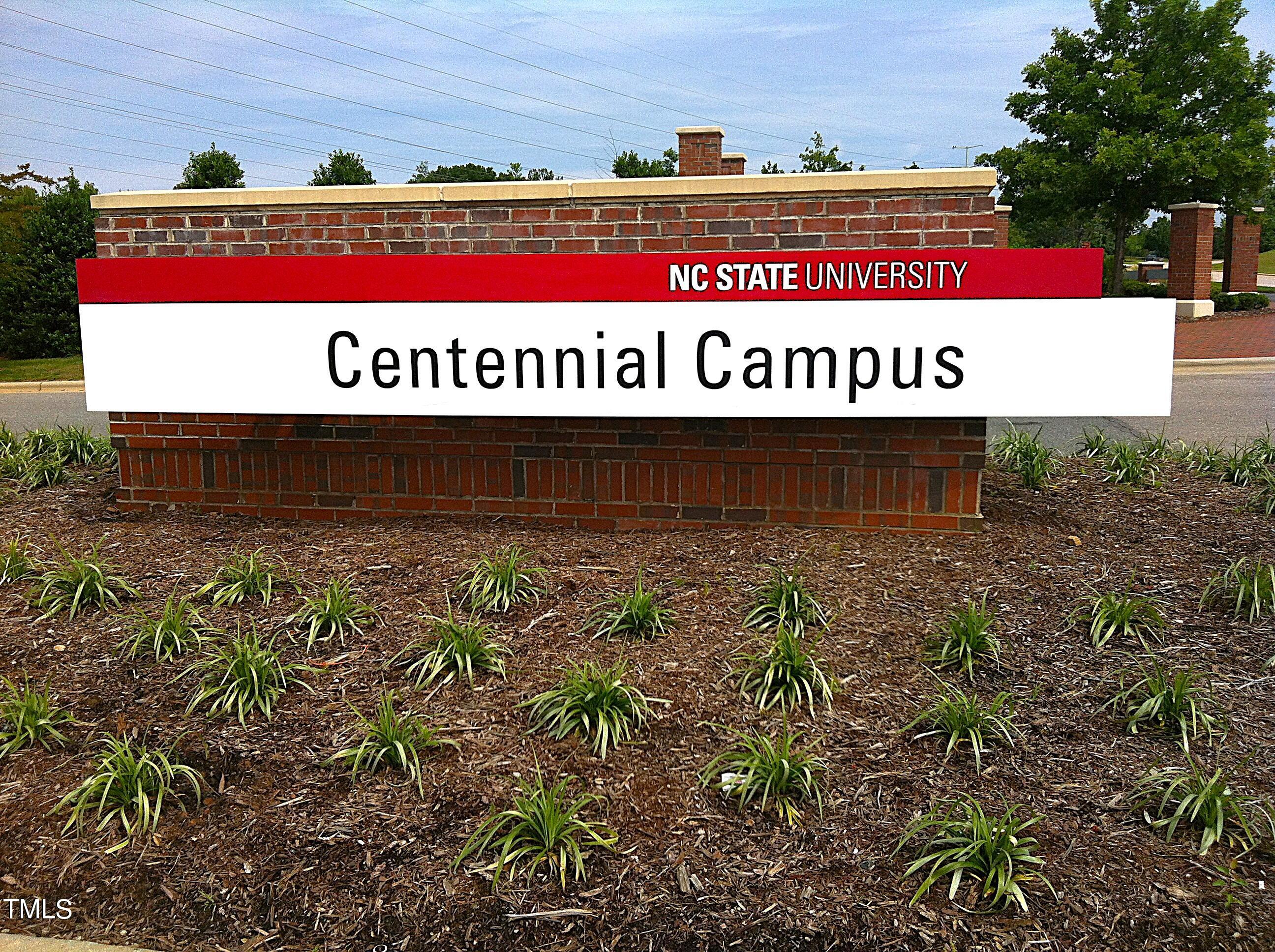 1900 Trailwood Heights Lane # 204