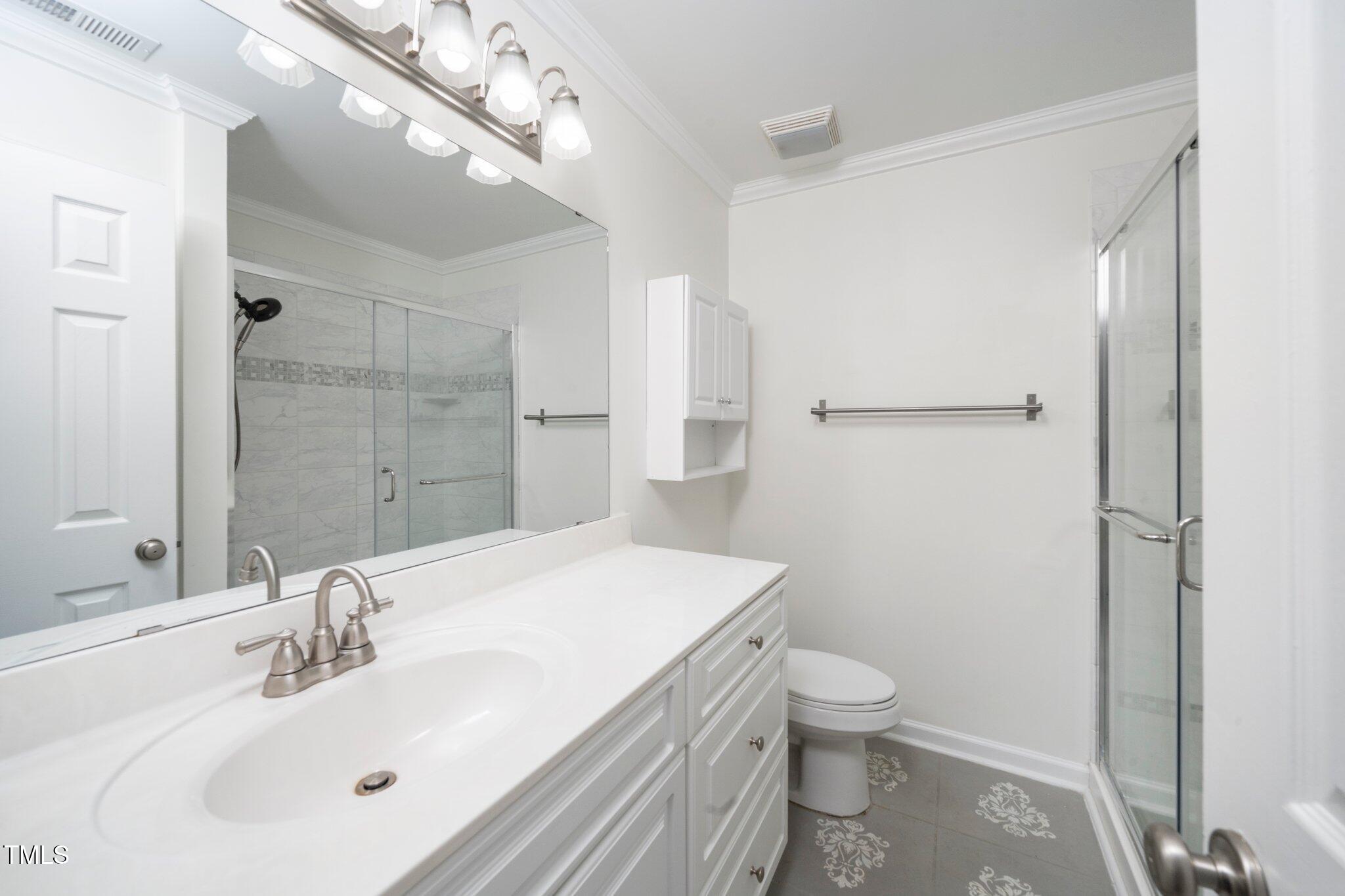 1004 Kingswood Drive # J