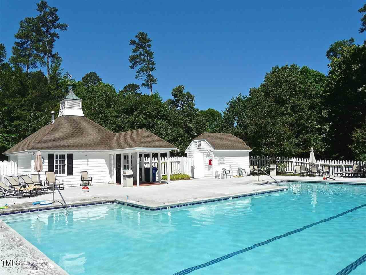 1004 Kingswood Drive # J